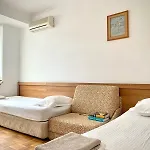 тедис хоум Penzion Burgas City
