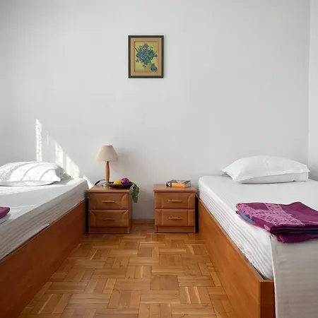 тедис хоум Penzion Burgas City