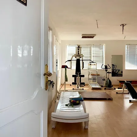 тедис хоум Pensionat *