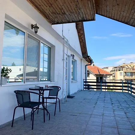 Pensionat тедис хоум