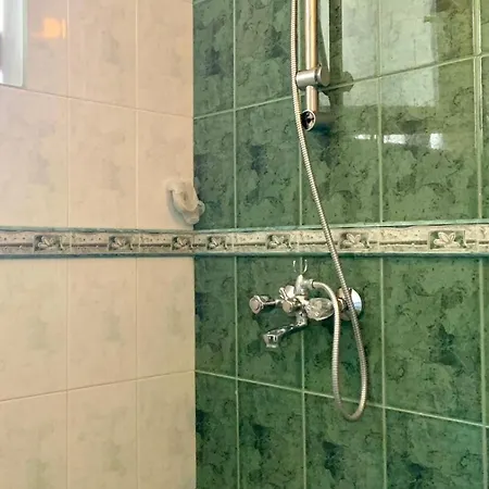 Тедис Хоум 布尔加斯