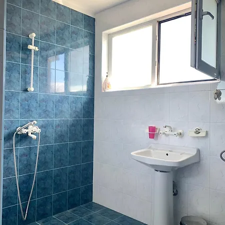 Тедис Хоум * 布尔加斯